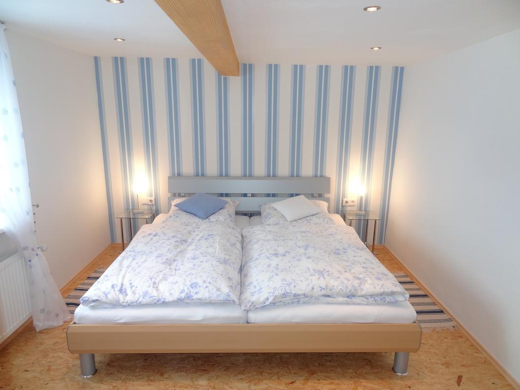 Romantik Ferienhaus 1854 Elpe Zimmer foto